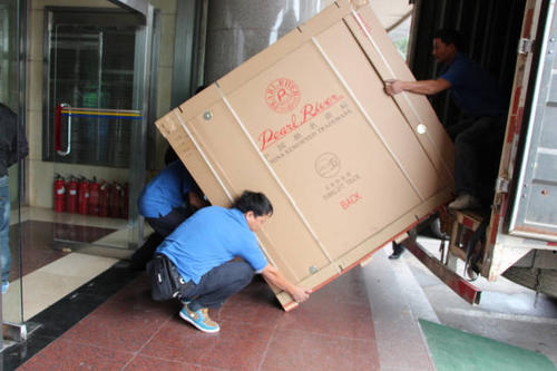 平湖钢琴贵重工艺品无忧运
